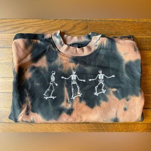 Small better together SKATEBOARDING Skeleton bleach dye crew neck sweatshirt